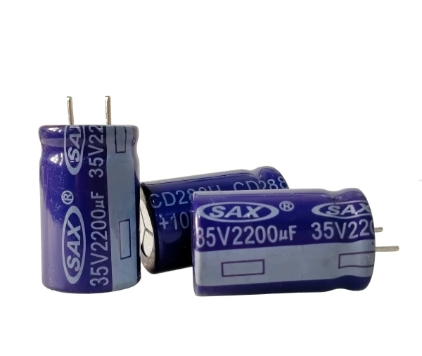 35v 2200uf's foto | Qvoltaje |  BizneCubano