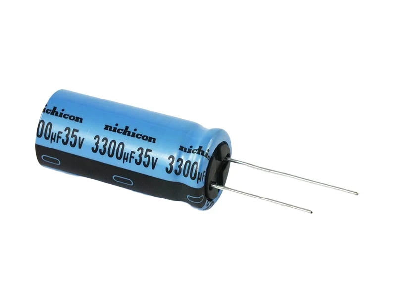 35v 3300uf (de uso)'s foto | Qvoltaje |  BizneCubano